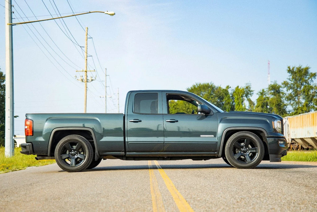 Rough Country 2 Inch Lowering Kit | 4 Inch Rear Lowering | M1 | Chevy/GMC 1500 (14-18 & Classic) - Additional View 6
