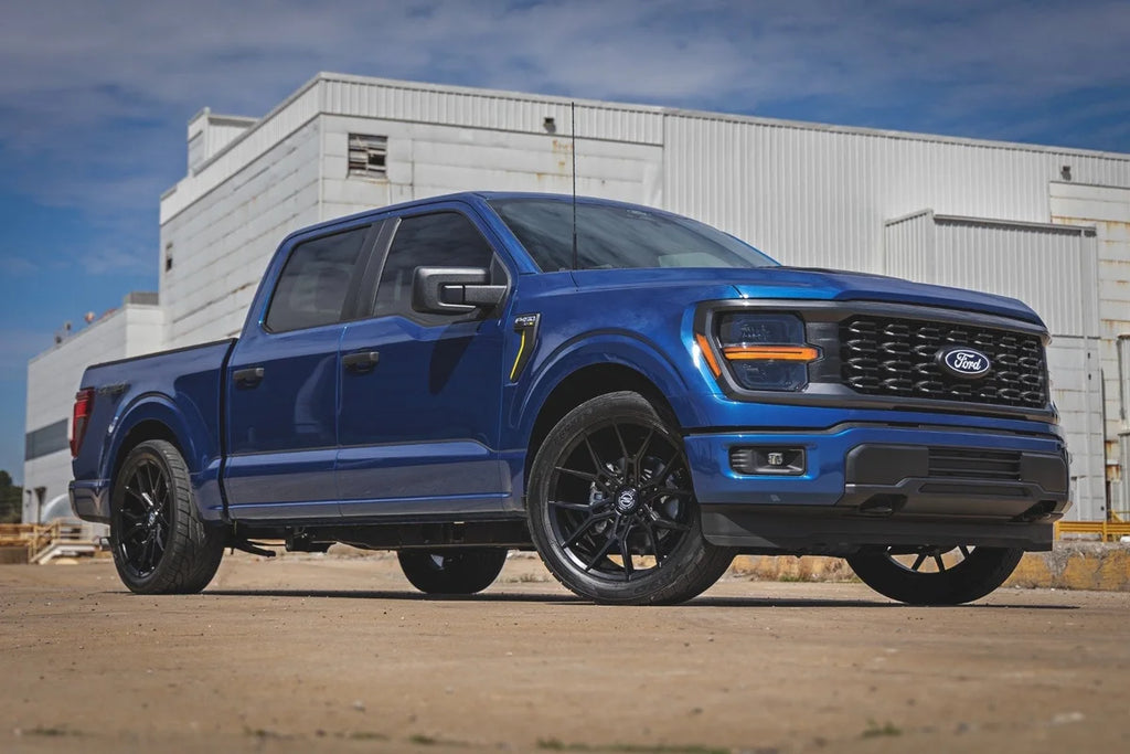 Rough Country 2 Inch Lowering Kit | 4 Inch Rear Lowering | M1 | Ford F-150 4WD (2015-2025) - Additional View 6