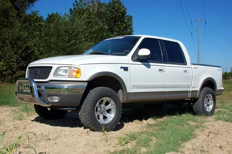Rough Country 2.5 Inch Leveling Kit | Ford F-150 4WD (1997-2003) 7544 - Installation View