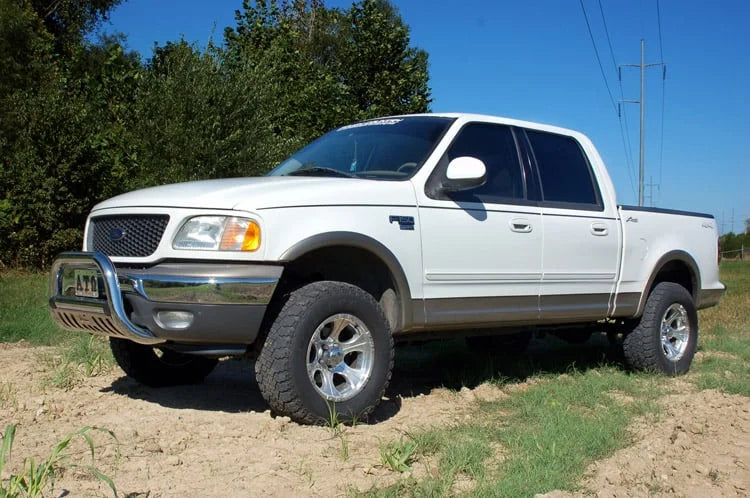 Rough Country 2.5 Inch Leveling Kit | Ford F-150 4WD (1997-2003) 7544 - Installation View