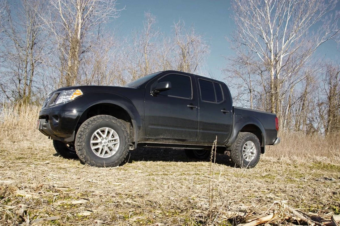 Rough Country 2.5 Inch Leveling Kit | Red Spacers | Nissan Frontier (05-24)/Xterra (05-15) 865RED - Front View