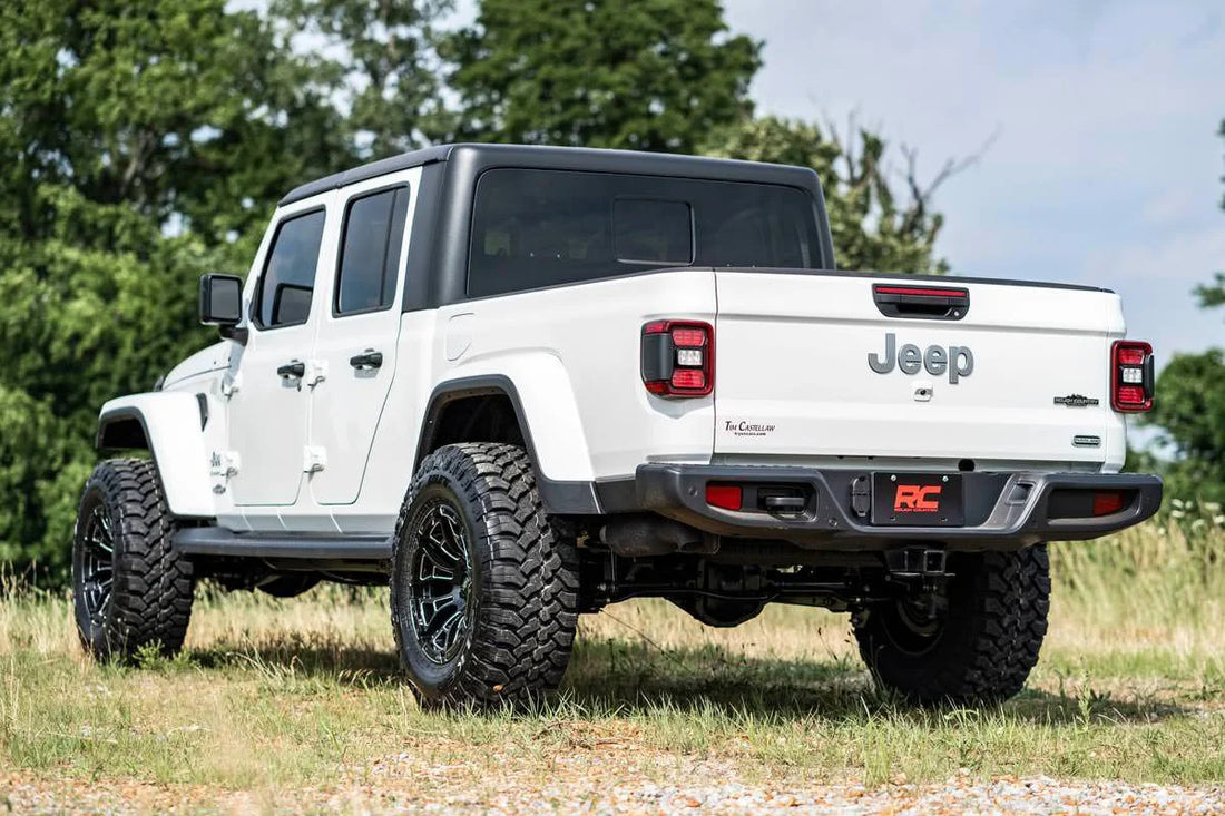 Rough Country 2.5 Inch Leveling Kits | Springs | M1R | Jeep Gladiator JT 4WD (2020-2023) - Additional View 6