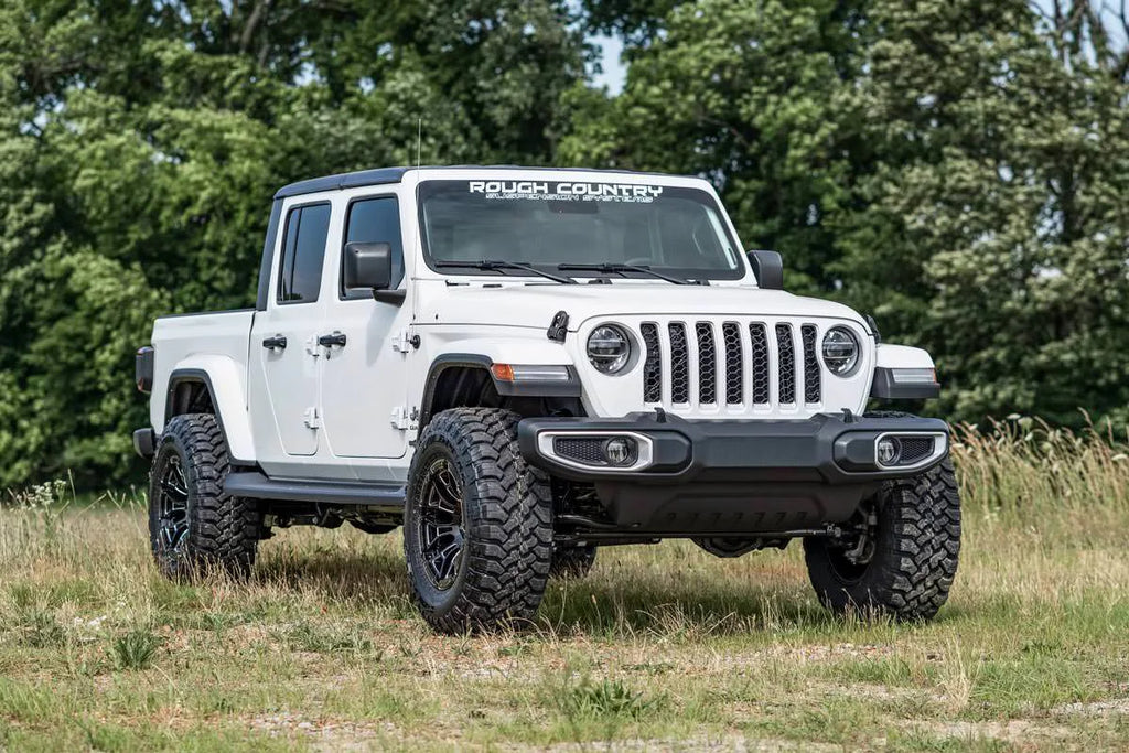 Rough Country 2.5 Inch Leveling Kits | Springs | V2 | Jeep Gladiator JT 4WD (2020-2023) 64870 - Back View