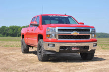 Load image into Gallery viewer, Rough Country 2.5 Inch Lift Kit | Alu/Cast Steel | N3 Strut | Chevy/GMC 1500 (07-18) 1319 - Back View