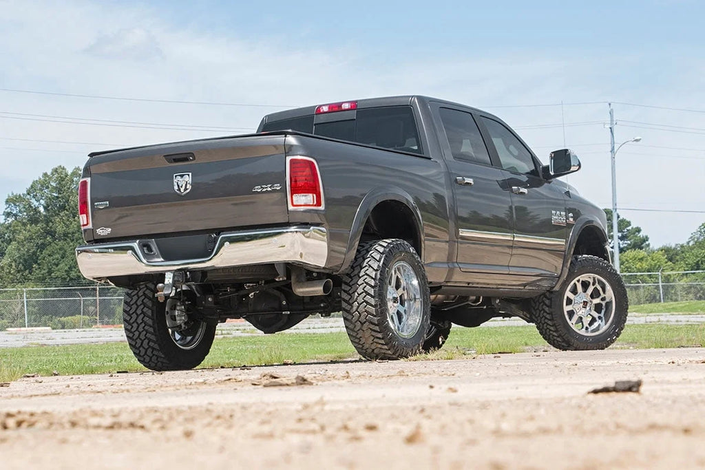 Rough Country 2.5 Inch Lift Kit | Gas | V2 | Ram 2500 4WD (2014-2018) 31870 - Kit Contents