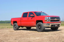 Load image into Gallery viewer, Rough Country 2.5 Inch Lift Kit | Vertex | Chevy/GMC 1500 2WD/4WD (07-18 &amp; Classic) 1320V - Additional View 5