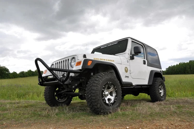 Rough Country 2.5 Inch Lift Kit | X-Series | Jeep Wrangler TJ (97-06)/Wrangler Unlimited (04-06) 61220 - Installation View