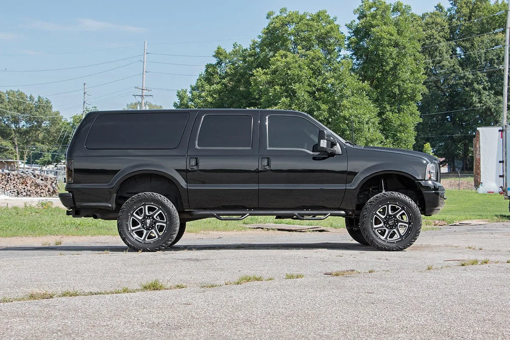 Rough Country 3 Inch Lift Kit | Ford Excursion 4WD (2000-2005) 487.20 - Kit Contents