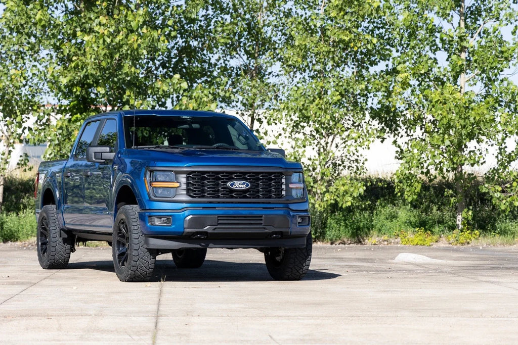 Rough Country 3 Inch Lift Kit | Forged UCA | N3 Struts | Ford F-150 4WD (2021-2024) 41431 - Back View