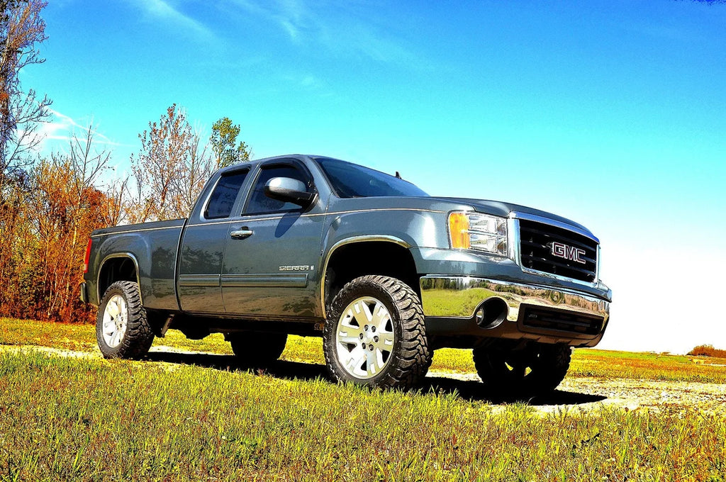 Rough Country 3 Inch Lift Kit | Lift Knuckle | Chevy/GMC 1500 2WD (07-13) 10730 - Side View