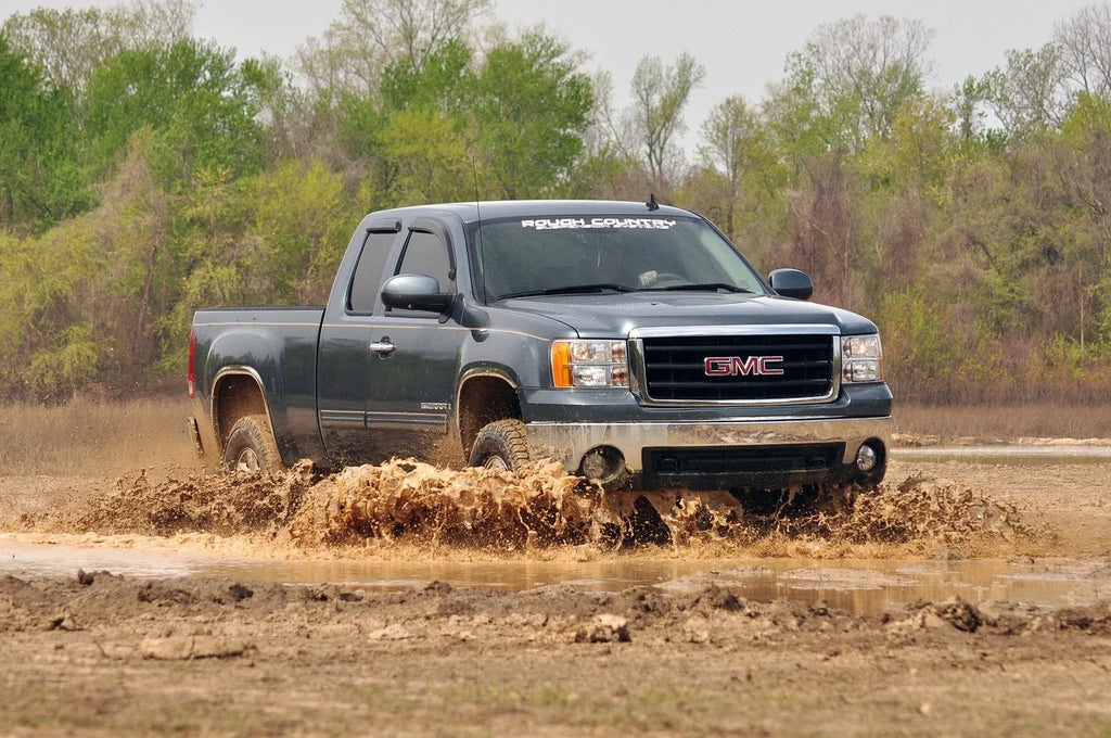 Rough Country 3 Inch Lift Kit | Lift Knuckle | Chevy/GMC 1500 2WD (07-13) 10730 - Back View