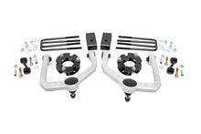 Load image into Gallery viewer, Rough Country 3 Inch Lift Kit | Nissan Titan 2WD/4WD (2004-2024) 83400 - Main Product View
