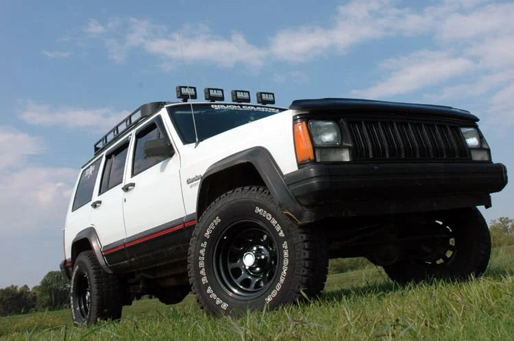 Rough Country 3 Inch Lift Kit | Rear AAL | Jeep Cherokee XJ 2WD/4WD (1984-2001) 670N2 - Installation View