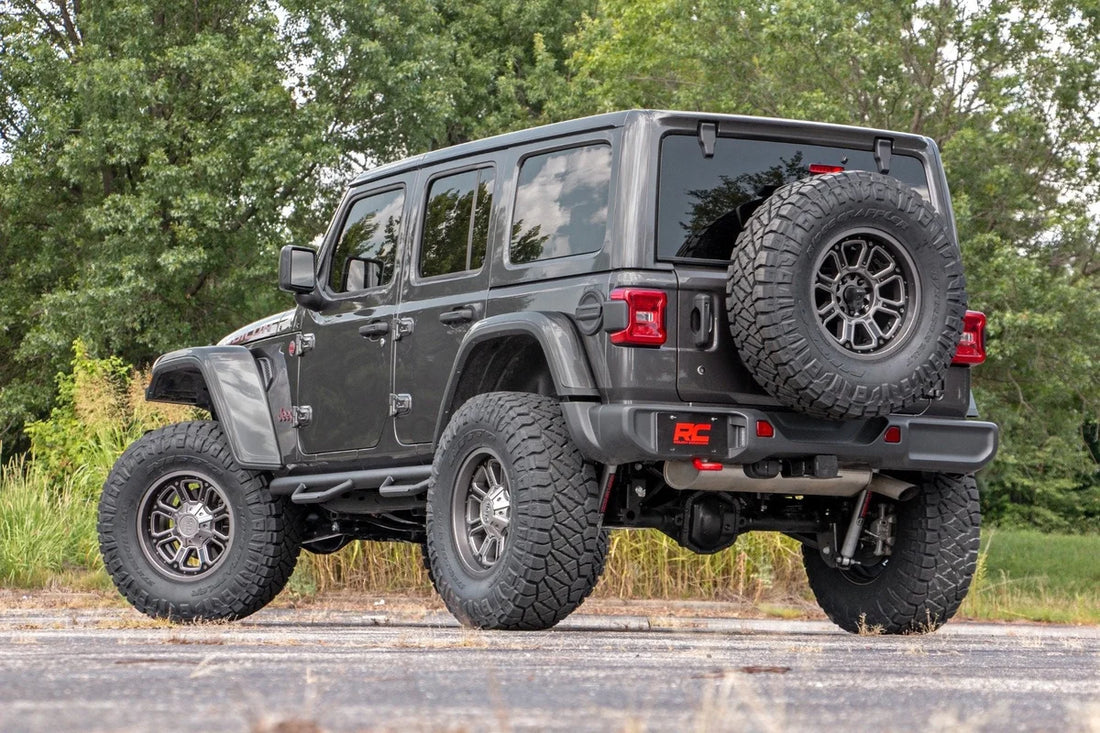 Rough Country 3.5 Inch Lift Kit | Adj Lower | FR D/S | M1 | Jeep Wrangler Unlimited (24-26) - Additional View 6