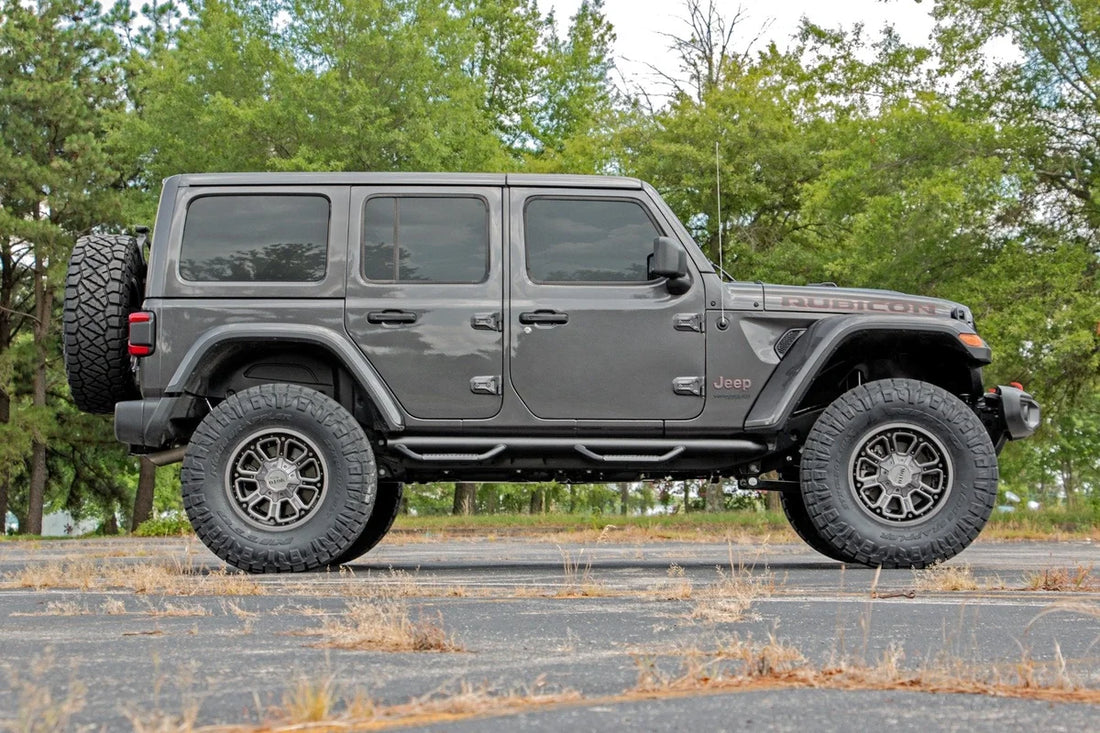 Rough Country 3.5 Inch Lift Kit | Adj Lower | FR D/S | M1R | Jeep Wrangler Unlimited (24-26) - Additional View 5