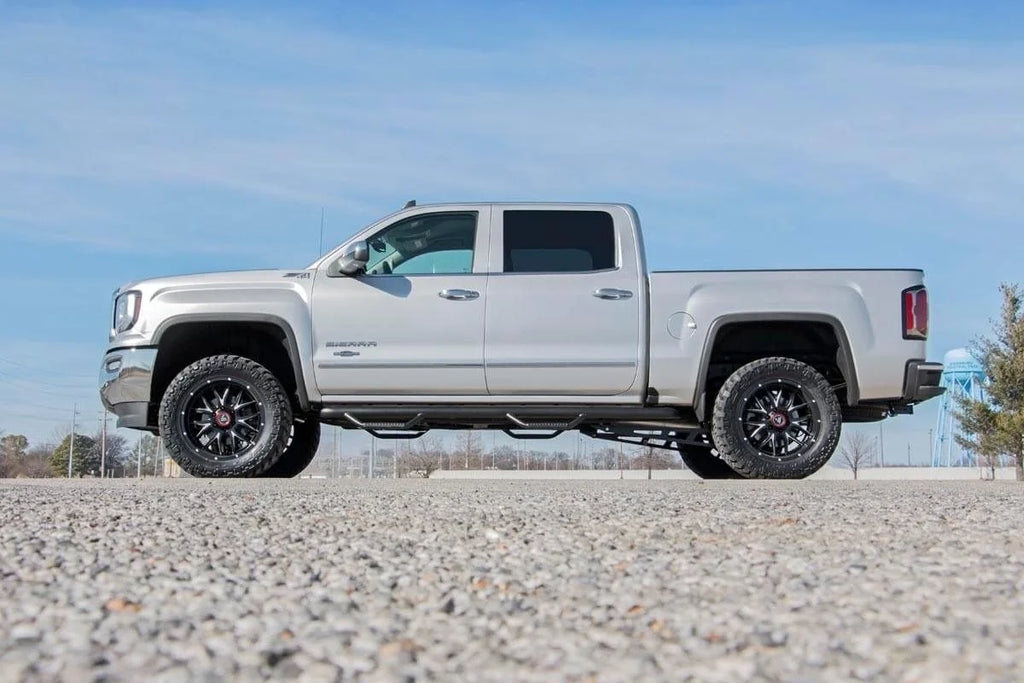 Rough Country 3.5 Inch Lift Kit | Alu/Stamp Steel LCA | Vertex/V2 | Chevy/GMC 1500 (14-18 & Classic) 12157 - Additional Vi...