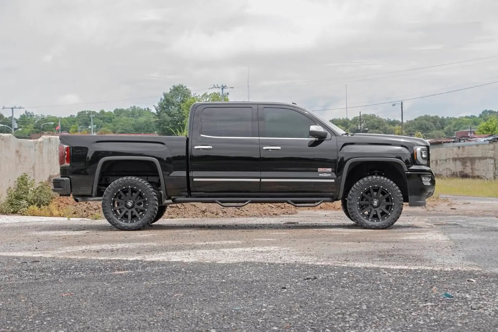 Rough Country 3.5 Inch Lift Kit | Forged UCA | M1 Strut | | Chevy/GMC 1500 (14-16) 19440 - Back View