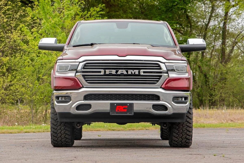 Rough Country 3.5 Inch Lift Kit | M1 Struts/M1 | Ram 1500 2WD/4WD (2019-2025) 31440RED - Side View