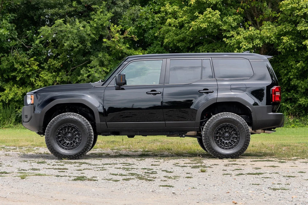 Rough Country 3.5 Inch Lift Kit | M1 | Toyota Land Cruiser 4WD (2024-2025) - Additional View 5