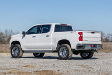 Load image into Gallery viewer, Rough Country 3.5 Inch Lift Kit | N3 Struts | Rear Mono Leaf | Chevy Silverado 1500 (25-26) - Additional View 6
