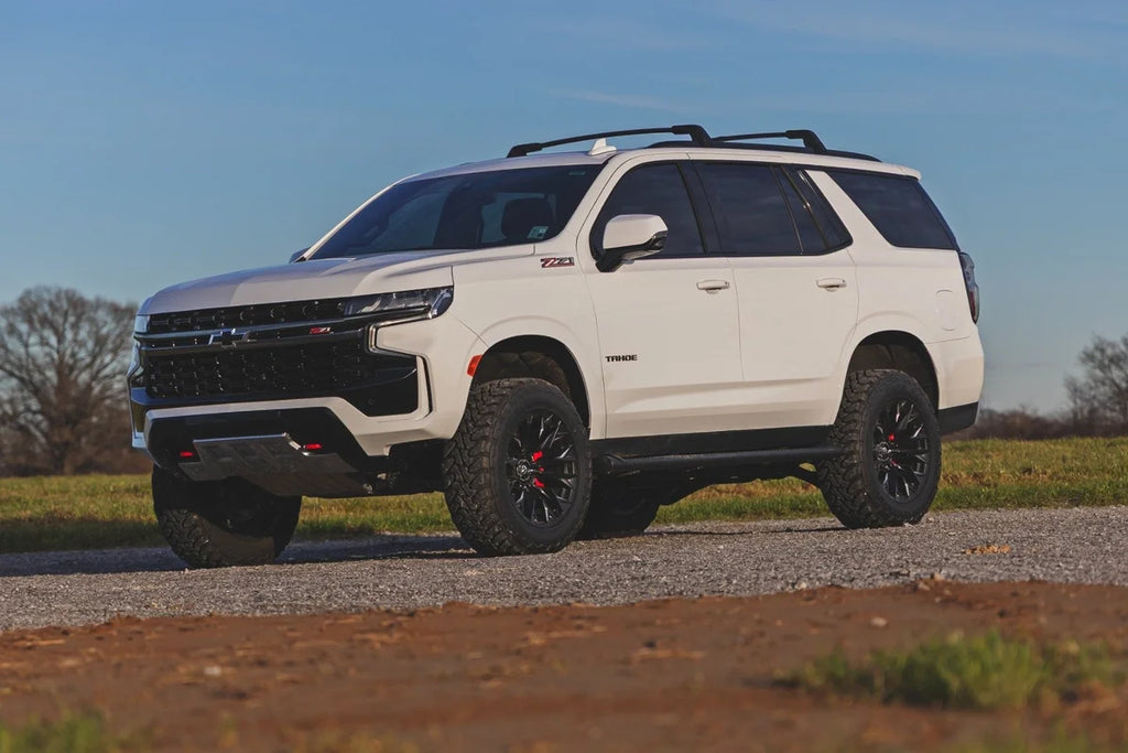Rough Country 3.5 Inch Lift Kit | OE Air Ride | Chevy Tahoe 4WD (2021-2024) - Installation View