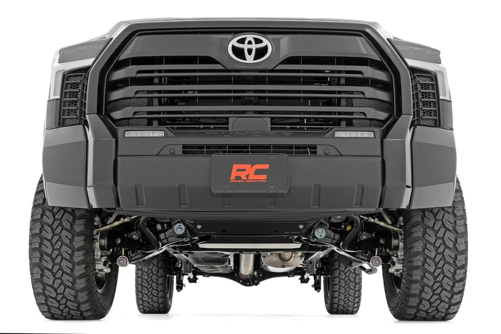 Rough Country 3.5 Inch Lift Kit | Toyota Tundra 4WD (2022-2024) 70330 - Side View