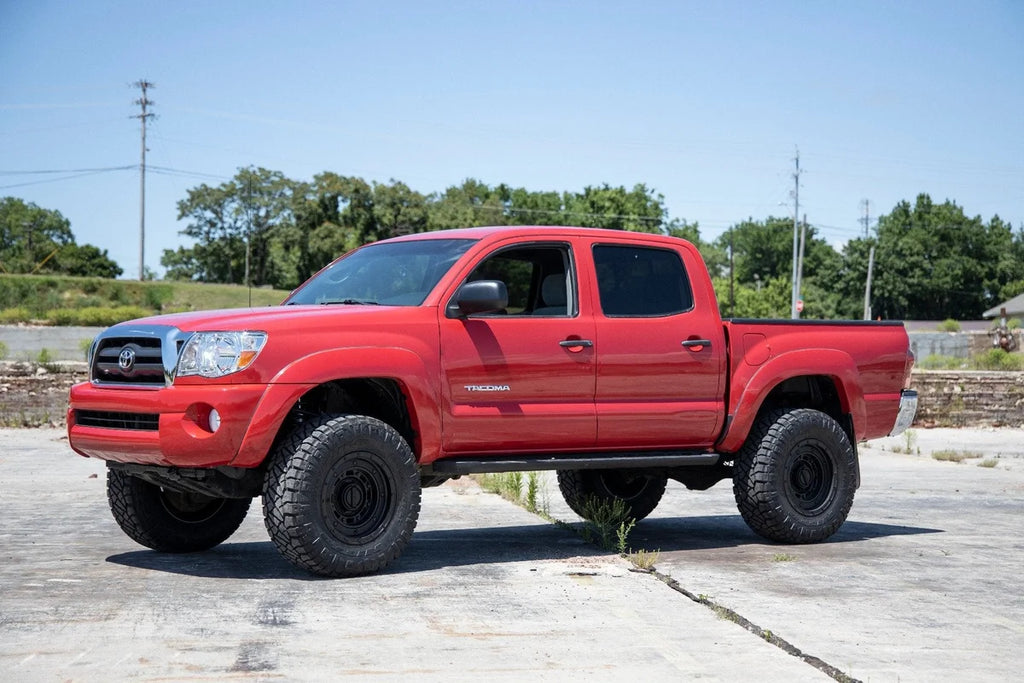 Rough Country 3.5 Inch Lift Kit | UCA | N3 Struts | Toyota Tacoma 4WD (2005-2023) 74232 - Installation View