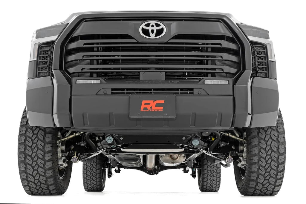 Rough Country 3.5 Inch N3 Lift Kit | Toyota Tundra 4WD (2022-2024) 70331 - Side View
