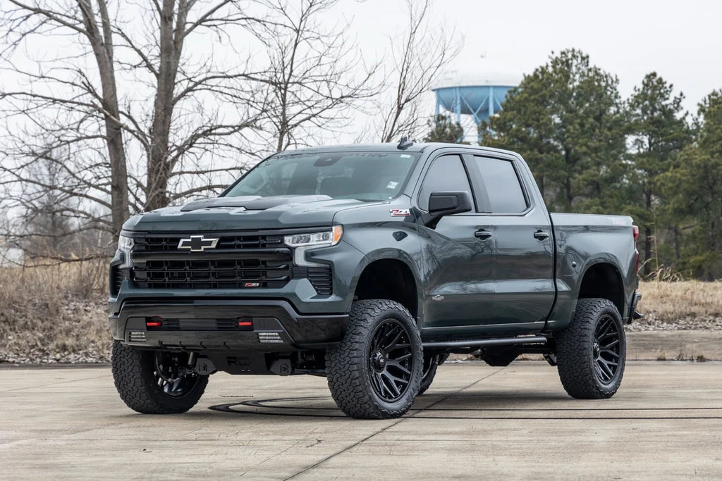 Rough Country 4 Inch Lift Kit | AT4/Trailboss | Vertex | Chevy/GMC 1500 (25-26) - Side View