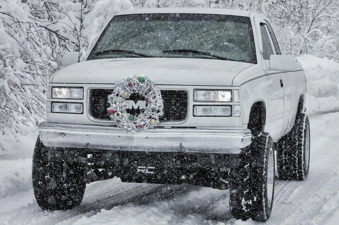 Rough Country 4 Inch Lift Kit | Chevy C1500/K1500 Truck & SUV 4WD (1988-1999) 27430 - Installation View