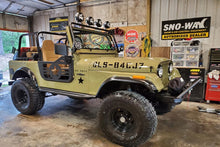 Load image into Gallery viewer, Rough Country 4 Inch Lift Kit | Jeep CJ 5 4WD (1982-1983) 67530 - Installation View