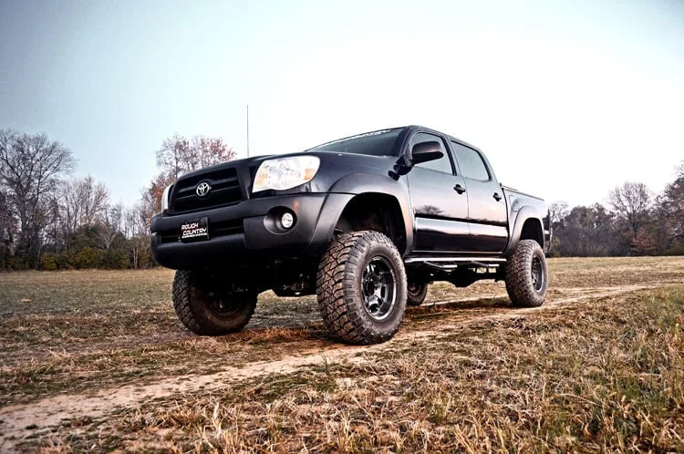 Rough Country 4 Inch Lift Kit | Toyota Tacoma 2WD/4WD (2005-2015) 746.20 - Installation View