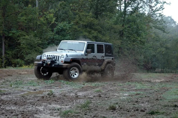 Rough Country 4 Inch Lift Kit | X-Series | V2 | Jeep Wrangler JK 4WD (2007-2018) 67370 - Installation View