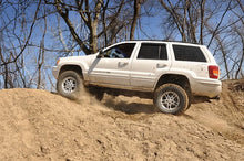 Load image into Gallery viewer, Rough Country 4 Inch Lift Kit | X-Series | Jeep Grand Cherokee WJ 2WD/4WD (1999-2004) 639P - Installation View