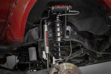 Load image into Gallery viewer, Rough Country 4.5 Inch Coilover Conversion Upgrade Kit | Vertex/V2 | Ford F-250/F-350 Super Duty (05-22) 50011 - Back View