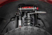 Load image into Gallery viewer, Rough Country 4.5 Inch Coilover Conversion Upgrade Kit | Vertex/V2 | Ford F-250/F-350 Super Duty (05-22) 50011 - Installat...