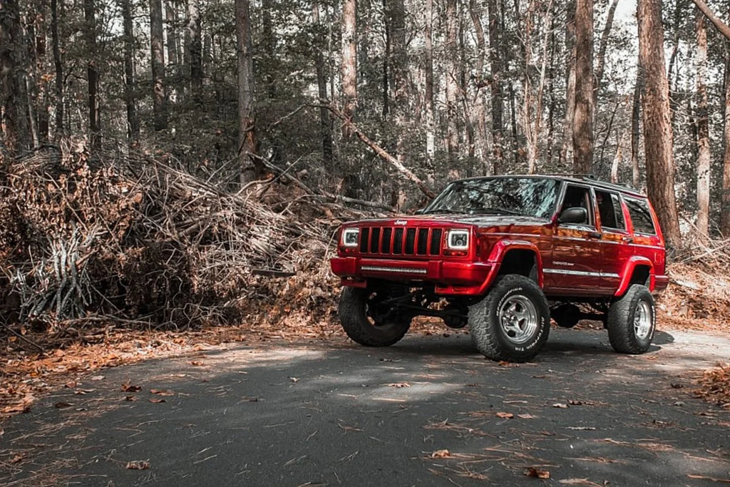 Rough Country 4.5 Inch Lift Kit | RR springs | Jeep Cherokee XJ 2WD/4WD (1984-2001) 633N2 - Back View