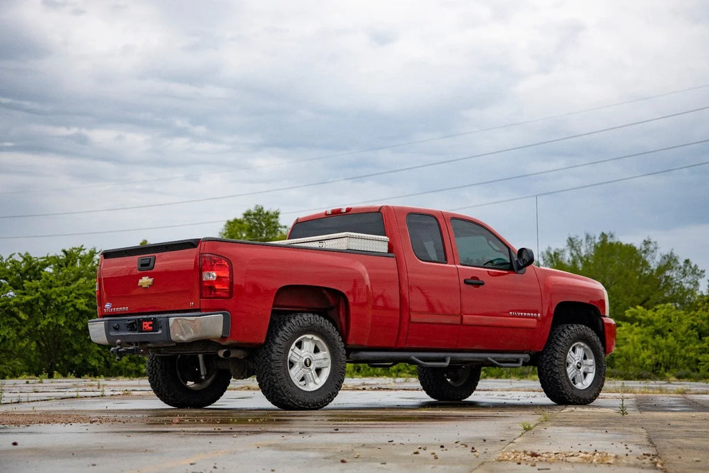 Rough Country 5 Inch Lift Kit | Chevy Silverado & GMC Sierra 1500 2WD (2007-2013) 10830 - Installation View