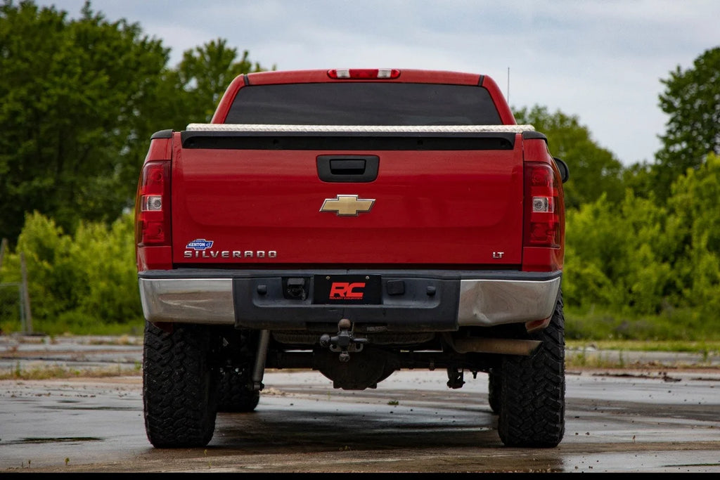 Rough Country 5 Inch Lift Kit | Chevy Silverado & GMC Sierra 1500 2WD (2007-2013) 10830 - Additional View 6