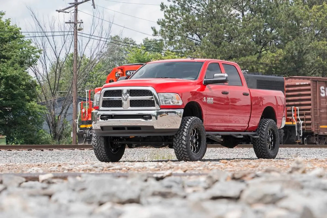 Rough Country 5 Inch Lift Kit | FR Spacer | Radius Arm Drop | Ram 2500 4WD (2014-2018) 35720 - Front View