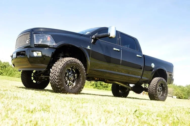 Rough Country 5 Inch Lift Kit | M1 | Ram 2500 (11-13)/3500 (11-12) 4WD - Installation View