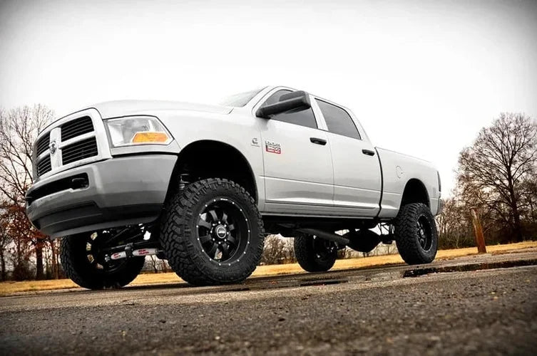 Rough Country 5 Inch Lift Kit | M1 | Ram 2500 (11-13)/3500 (11-12) 4WD - Installation View