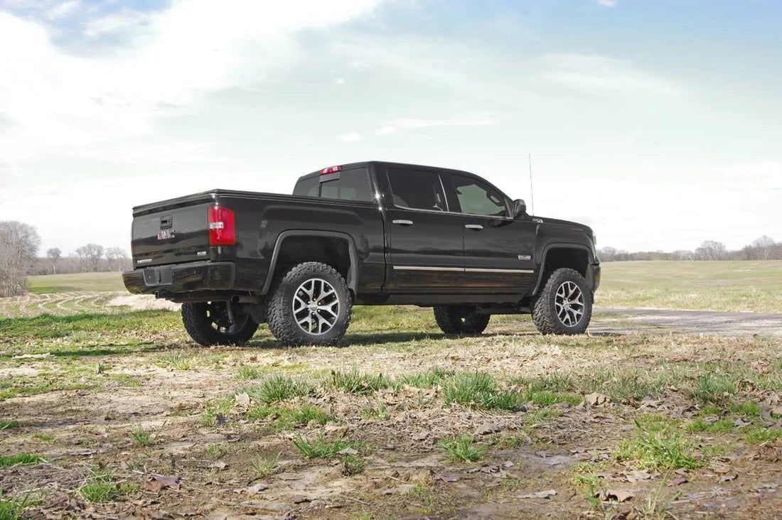 Rough Country 5 Inch Lift Kit | Magneride | Cast Steel | GMC Sierra 1500 Denali 4WD (14-18) 18300 - Kit Contents