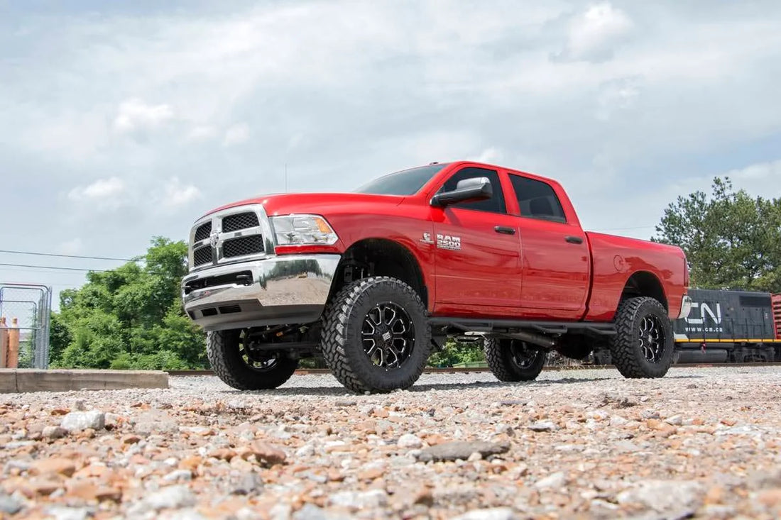 Rough Country 5 Inch Lift Kit | Radius Arm Drop | SRW | Ram 3500 4WD (2013-2015) 35620 - Side View