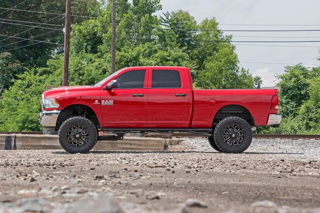 Rough Country 5 Inch Lift Kit | Radius Arm Drop | SRW | Ram 3500 4WD (2013-2015) 35620 - Side View
