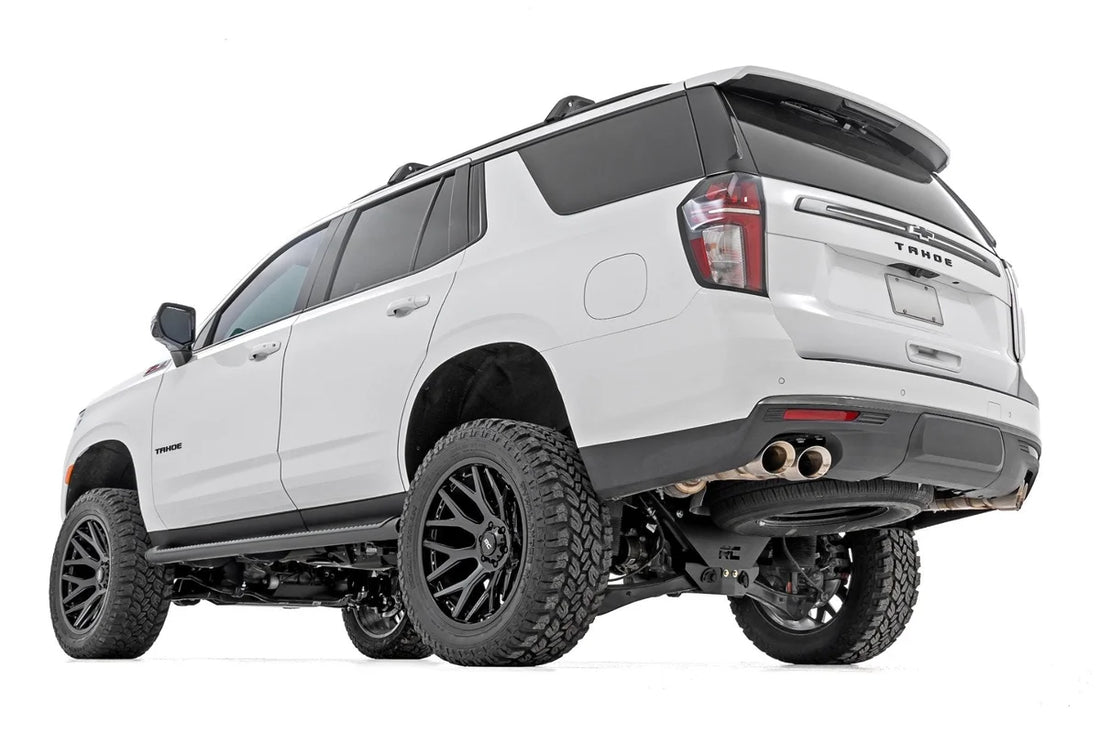 Rough Country 6 Inch Lift Kit | Air Ride | Chevy/GMC Tahoe/Yukon 4WD (2021-2024) - Installation View