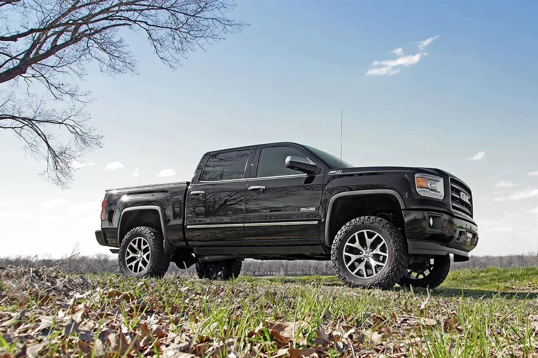 Rough Country 6 Inch Lift Kit Alum/Stamp Steel N3 Struts 22732 fits 2014-2019 Chevrolet Silverado 1500 / 2014-2018 GMC Sie...