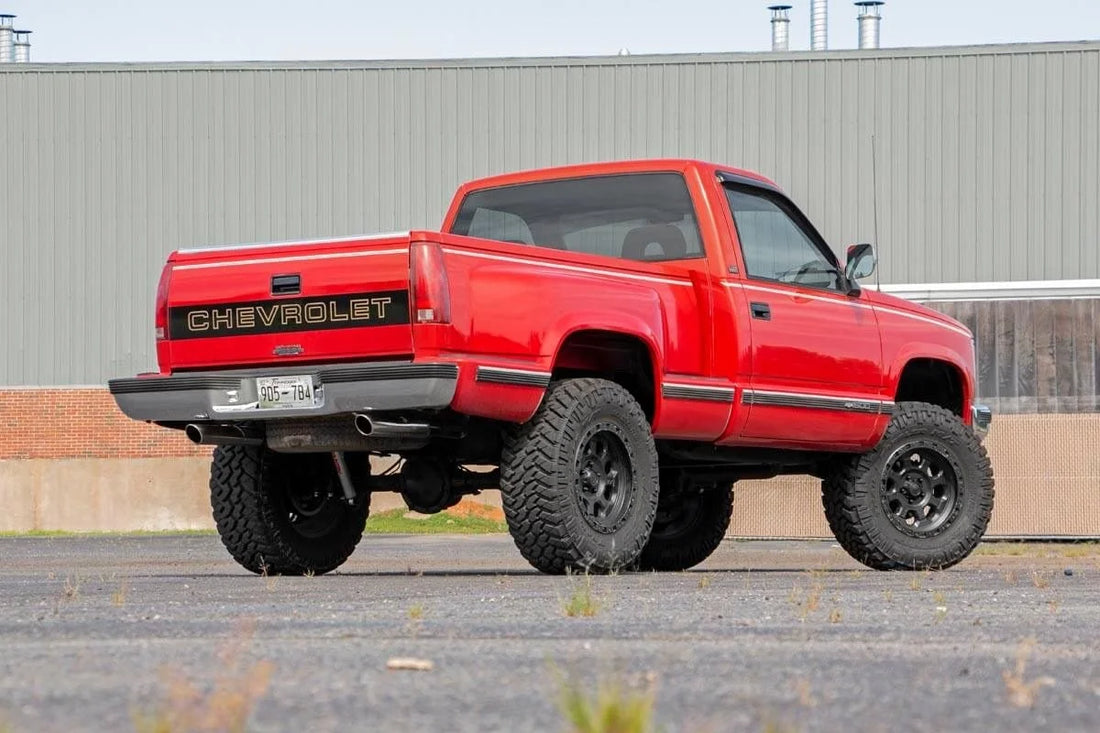 Rough Country 6 Inch Lift Kit | Chevy C1500/K1500 Truck 2WD (1988-1999) 27130 - Back View