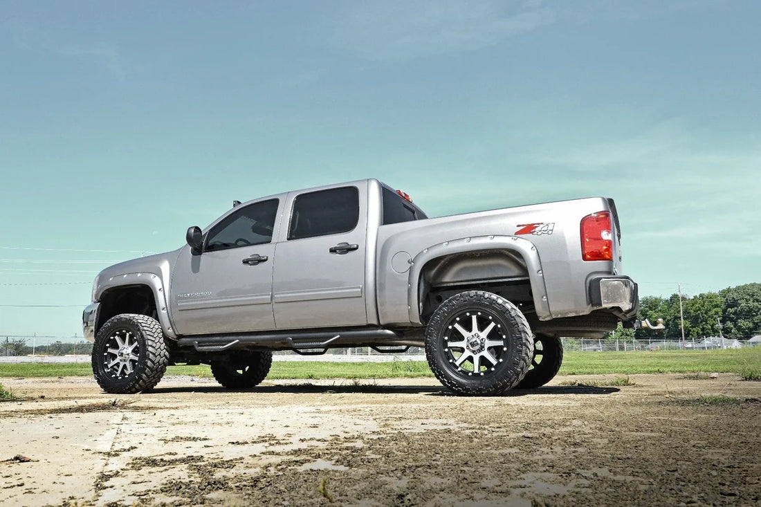 Rough Country 6 Inch Lift Kit | Chevy Silverado & GMC Sierra 1500 4WD (2007-2013) 23630 - Back View