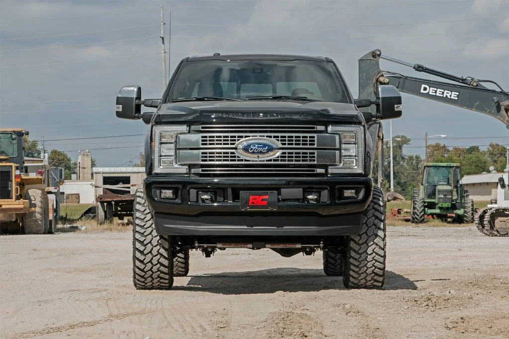 Rough Country 6 Inch Lift Kit | Diesel | 4 Link | M1 | Ford F-250/F-350 Super Duty (17-22) 50841 - Side View